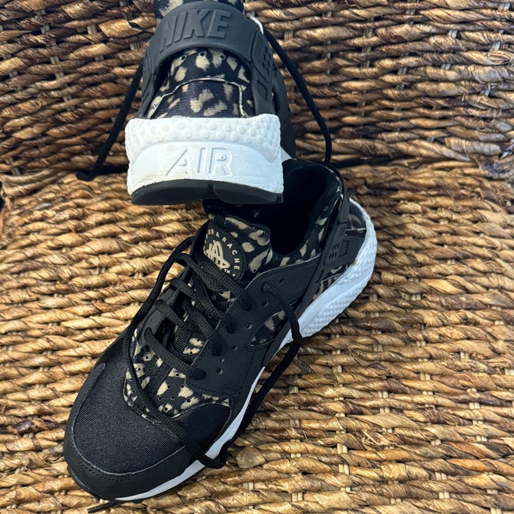 Nike Black & White Leopard Accent Running Shoes